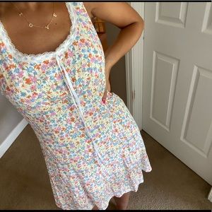 This is a cute sun dress from pacsun